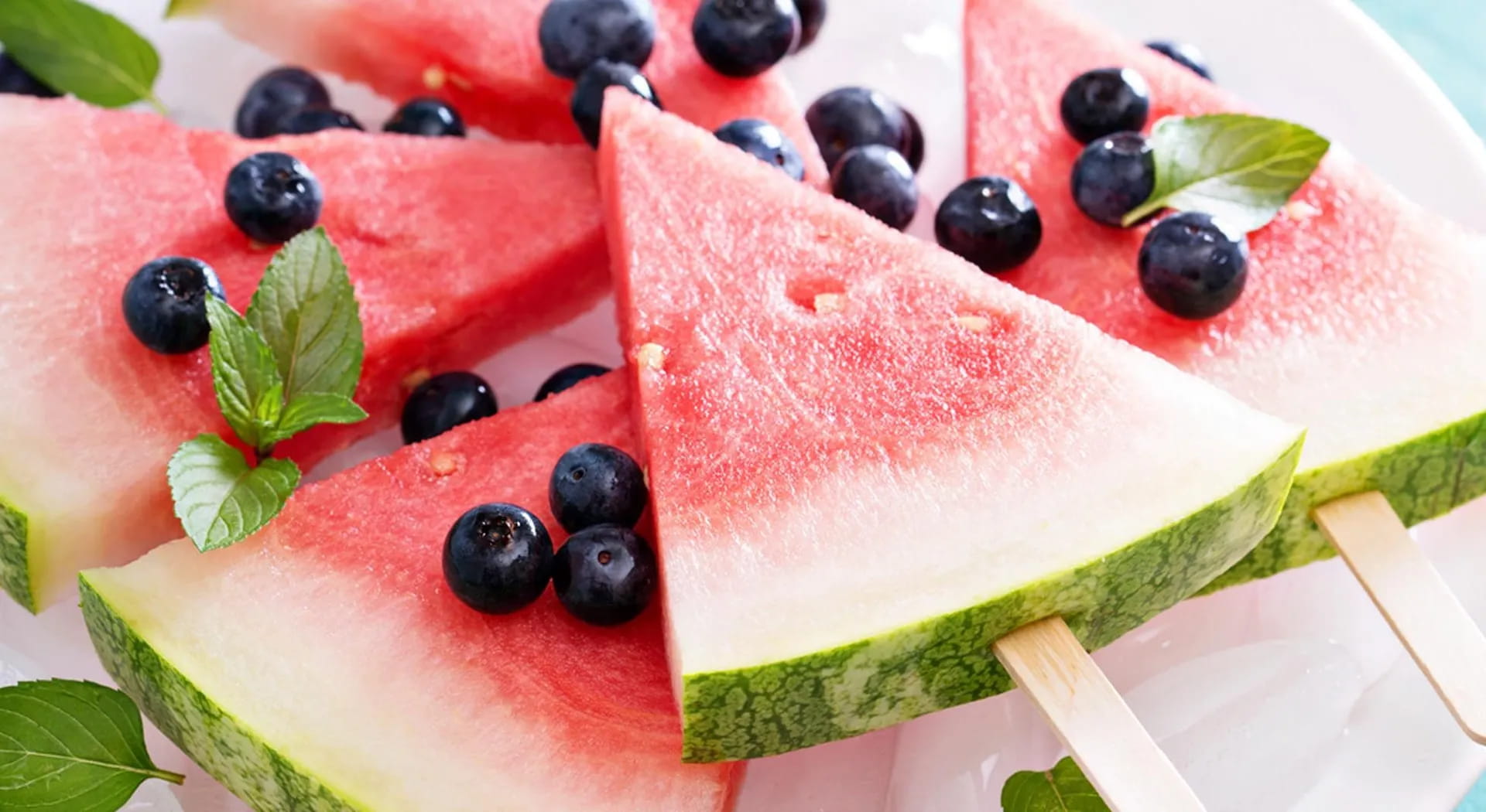 10 refreshing foods for the summer