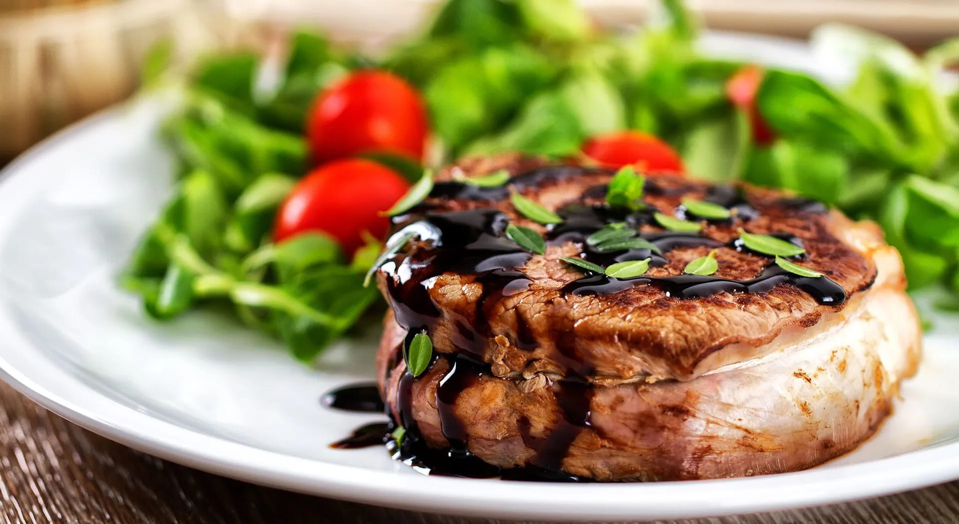 Marinare la carne con l’aceto: tutti i consigli