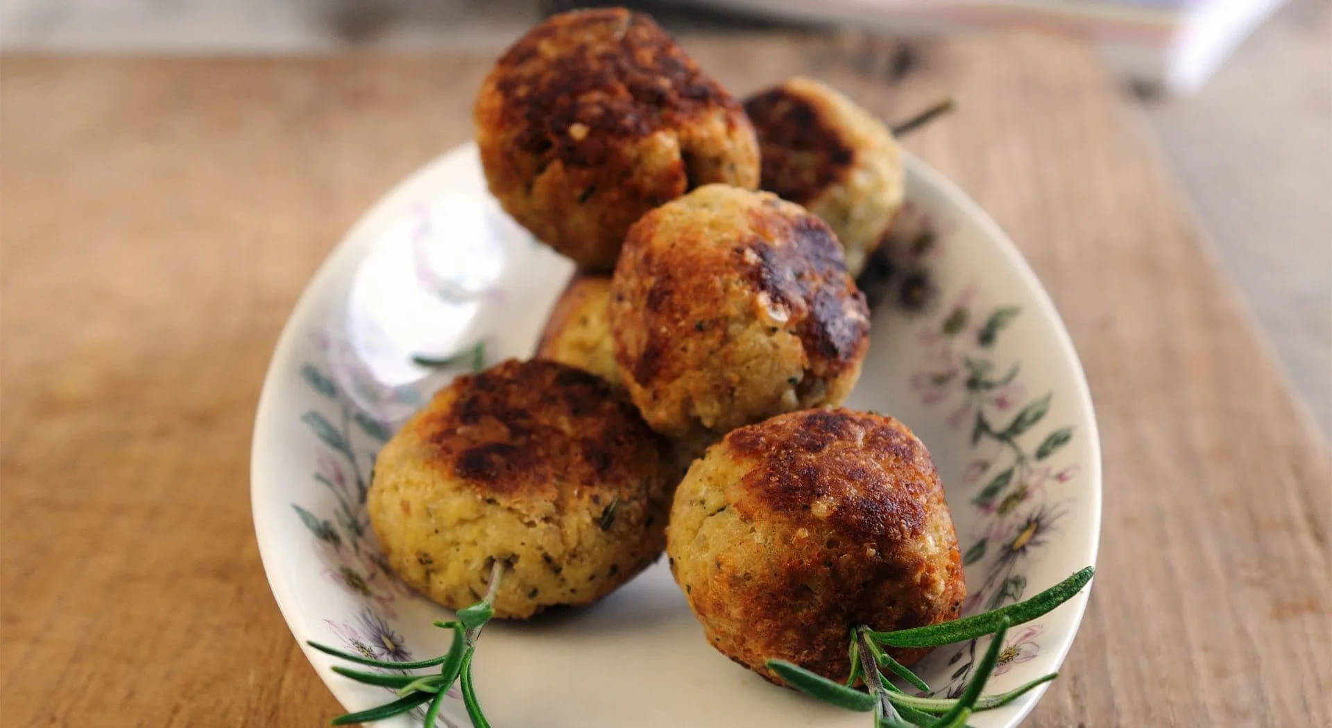Polpette alla griglia: segreti e trucchi da provare