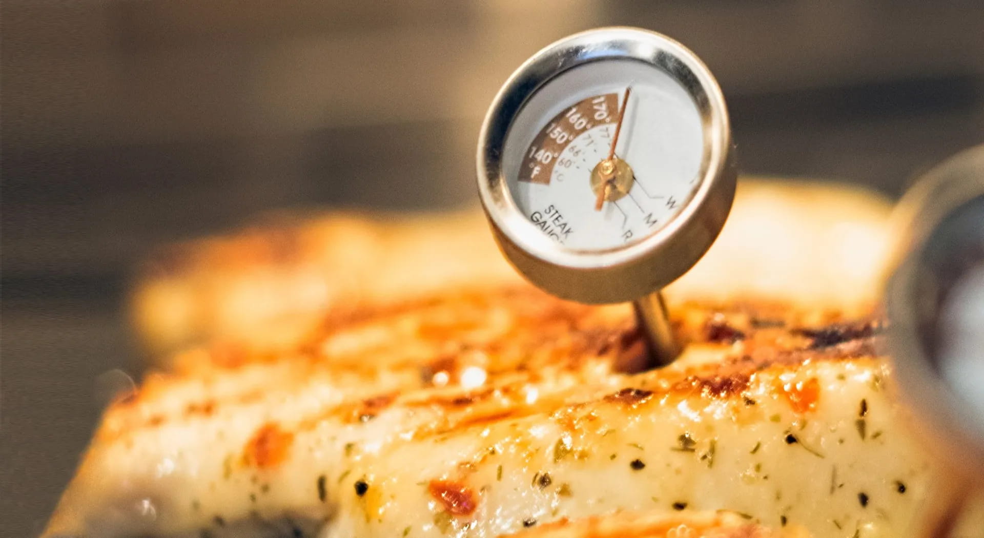 Kitchen thermometer: all the secrets to using it